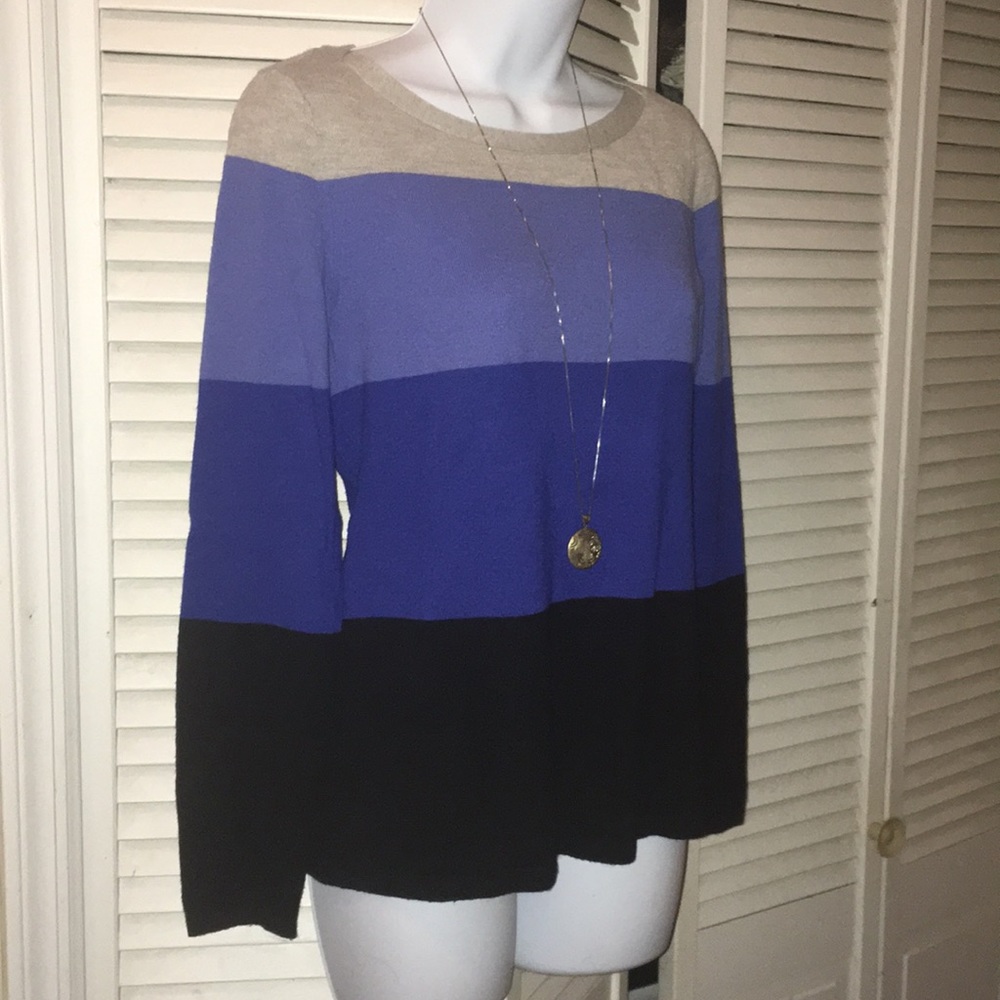 Banana republic sweater blue/grey stripe size S